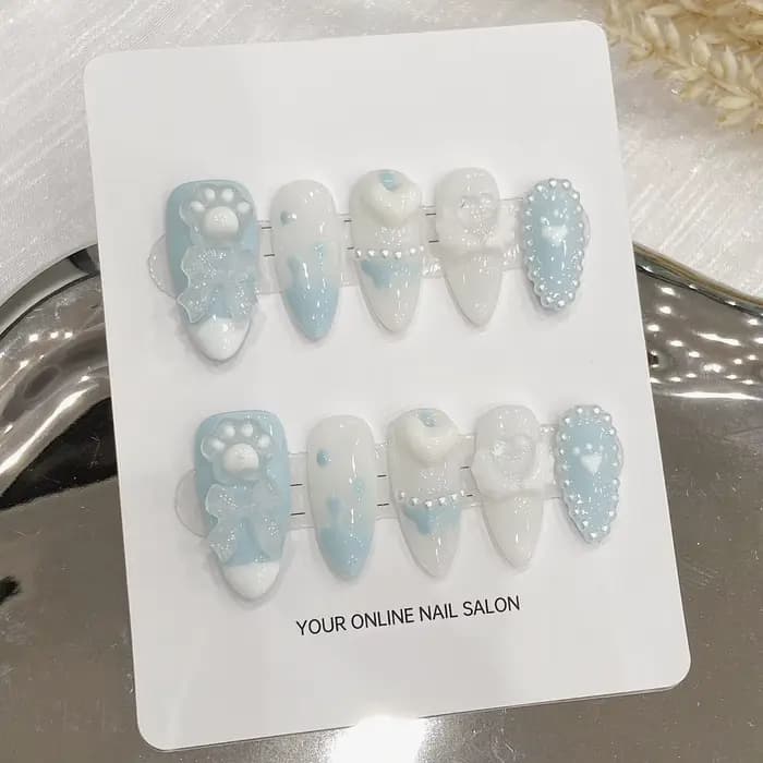 Faux Ongles à Pression Fait à la Main, Design de Patte d'Ours Mignon, Bleu Clair, Couverture Complèt