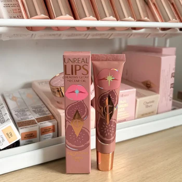 Coffrets de maquillage Charlotte Tilbury CT, illuminateurs, baume à lèvres, palette de fards à paupi