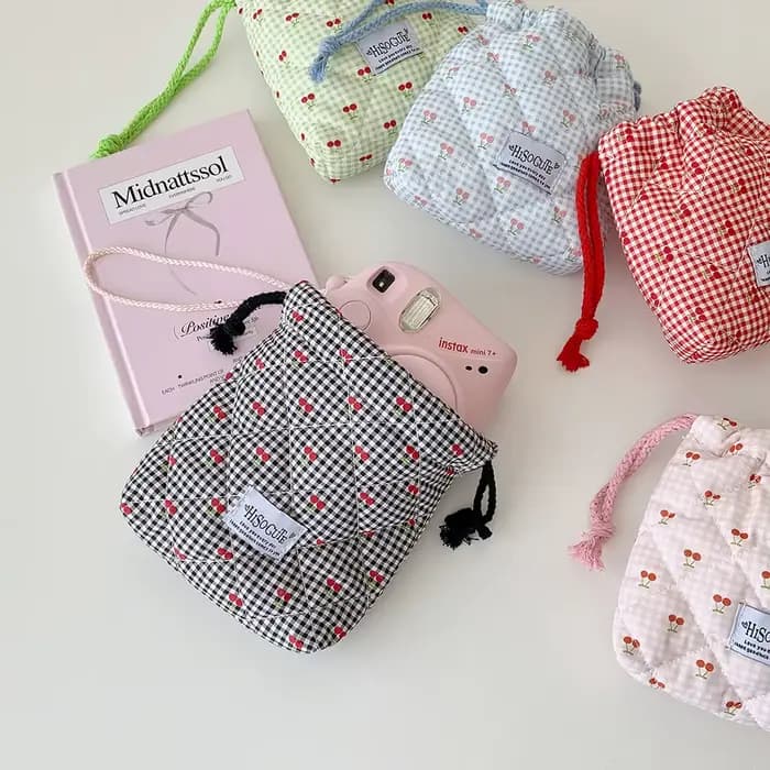 Sac de maquillage matelassé en coton avec cordon de serrage