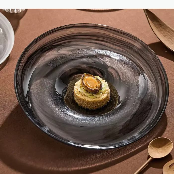 Assiette en verre inclinée irrégulière, plat à pâtes, assiettes à sashimi, bol à dessert, bol à salade de fruits, assiettes de service, assiette à dumplings, plat à dim sum