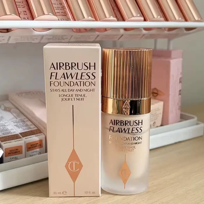 Charlotte Tilbury Fond de Teint Liquide