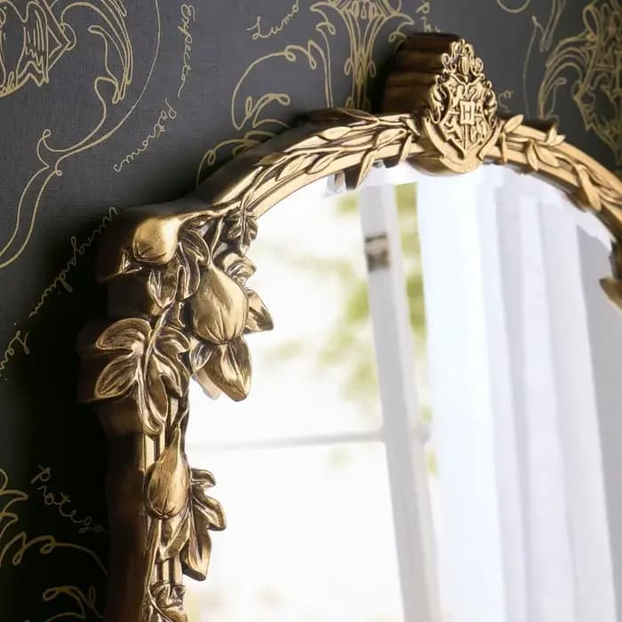 Miroir de salon esthétique