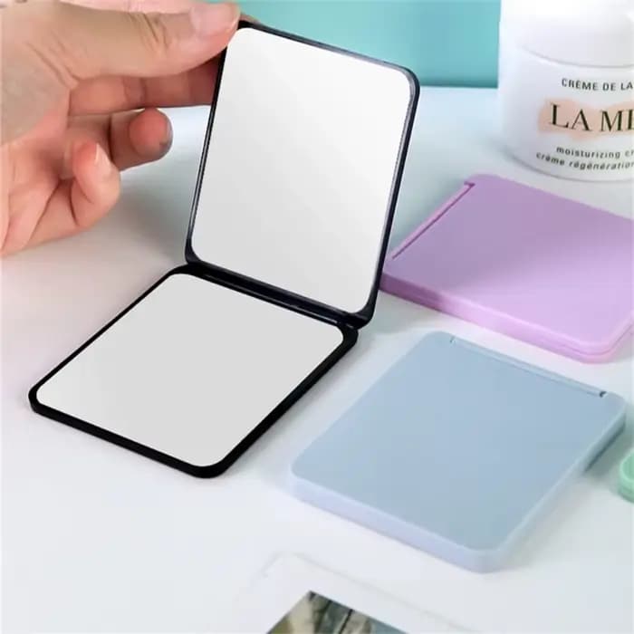 Miroir de maquillage pliable