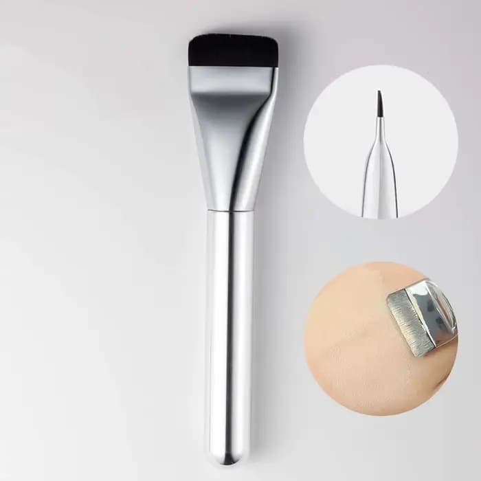 Pinceau de maquillage pour fond de teint