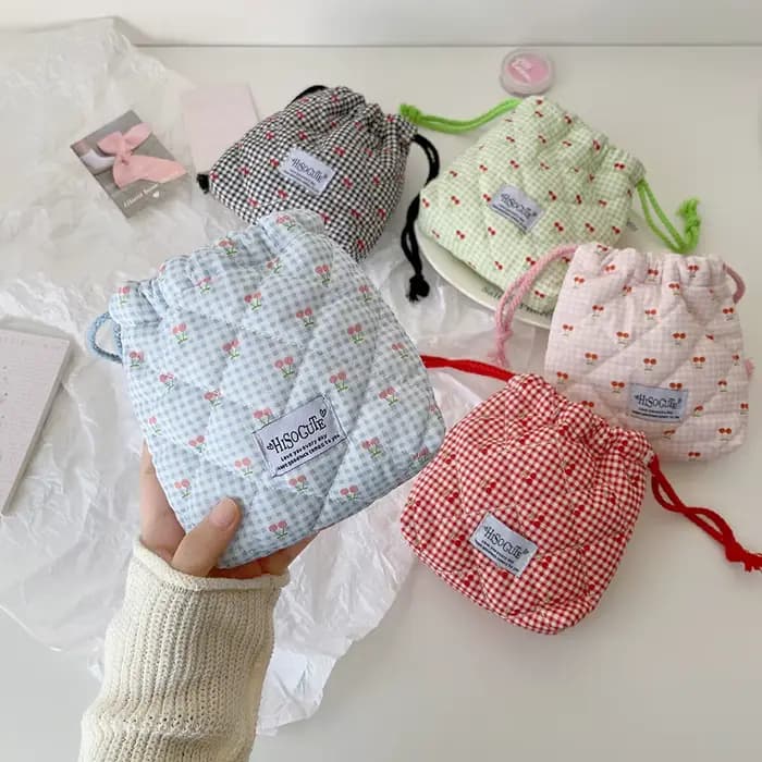 Sac de maquillage matelassé en coton avec cordon de serrage