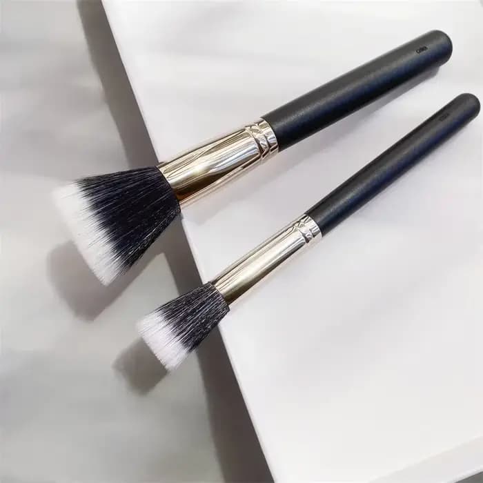 Duo – brosse pour le visage en Fiber 187 188