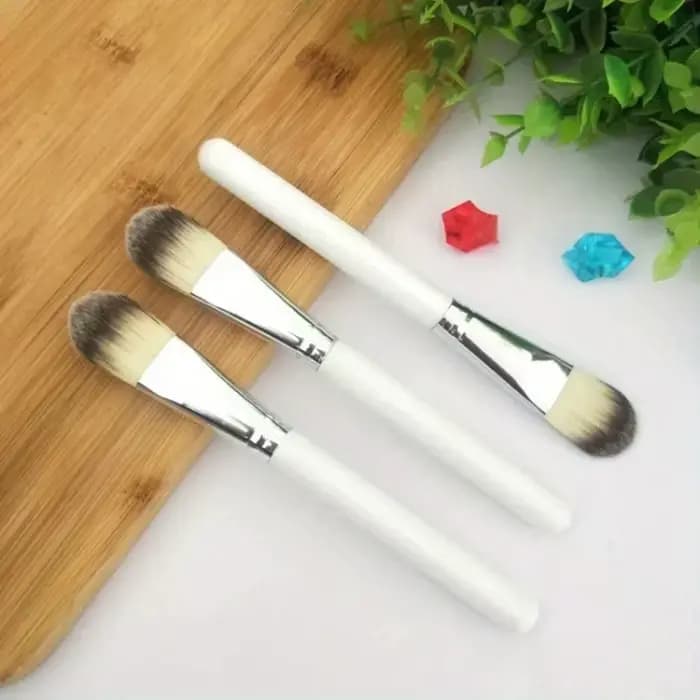Manche en bois masque brosse poudre humide blush