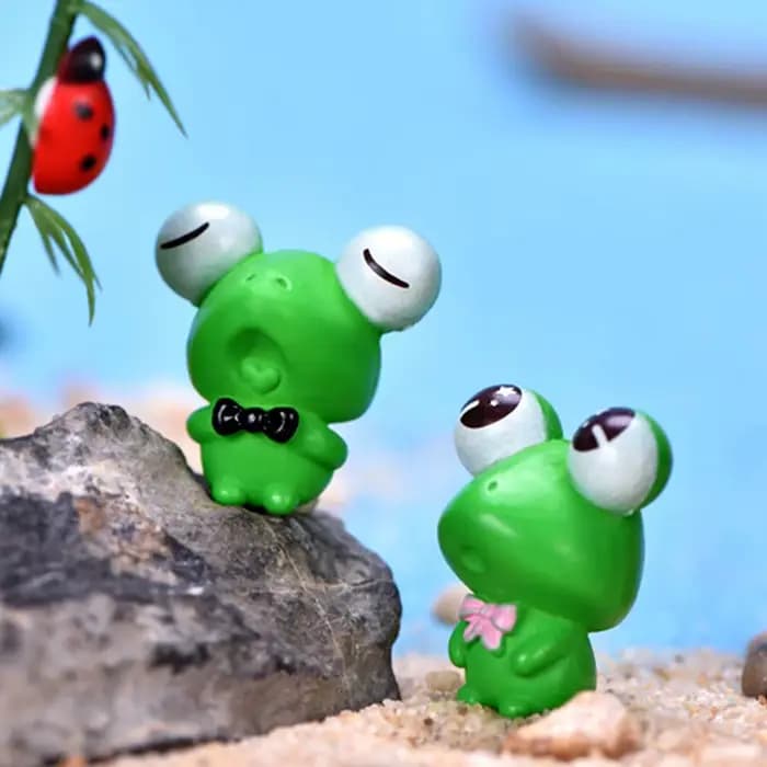 Figurines décoratives de haute qualité, accessoires de maison de poupée féerique, Mini Statue Micro paysage, grenouilles miniatures, ornement