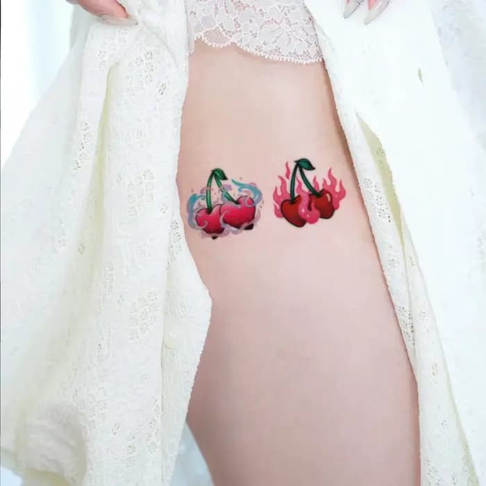 Autocollant de tatouage temporaire Cherry Kiss, longue durée et imperméable, lèvres fruitées, faux tatouages réalistes pour Couple, bras, poitrine