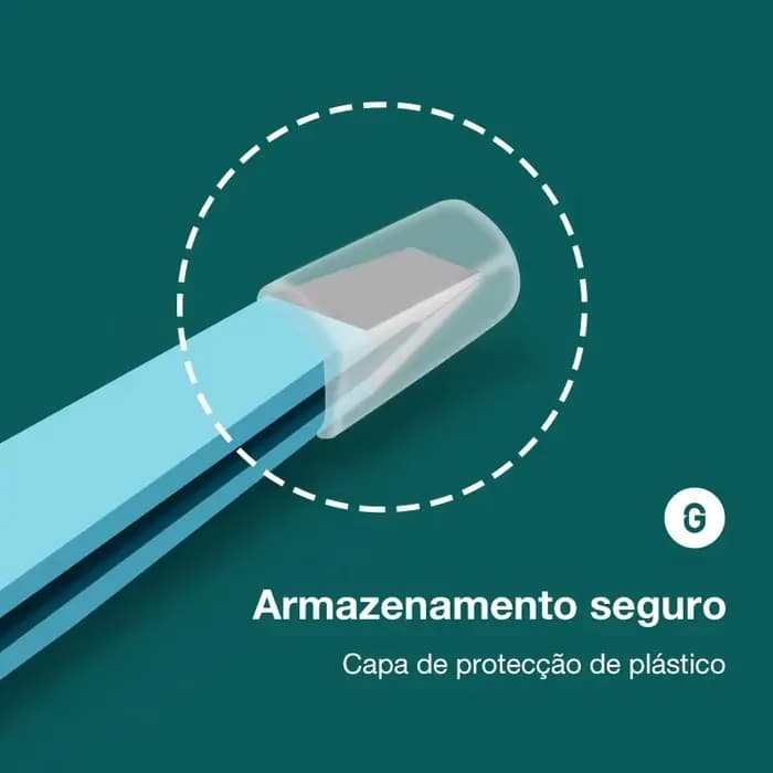 Pince à sourcils colorée