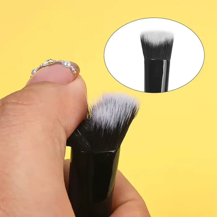 Pinceau de maquillage correcteur 1 pièce