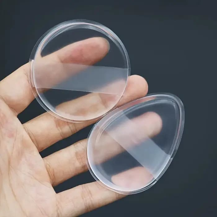 Éponge de maquillage en Silicone transparente