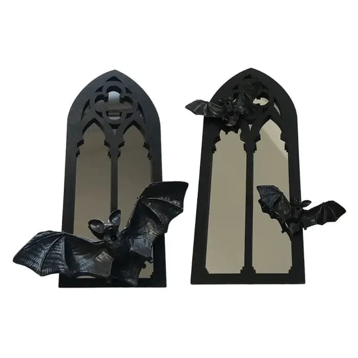 Miroir mural en arc gothique