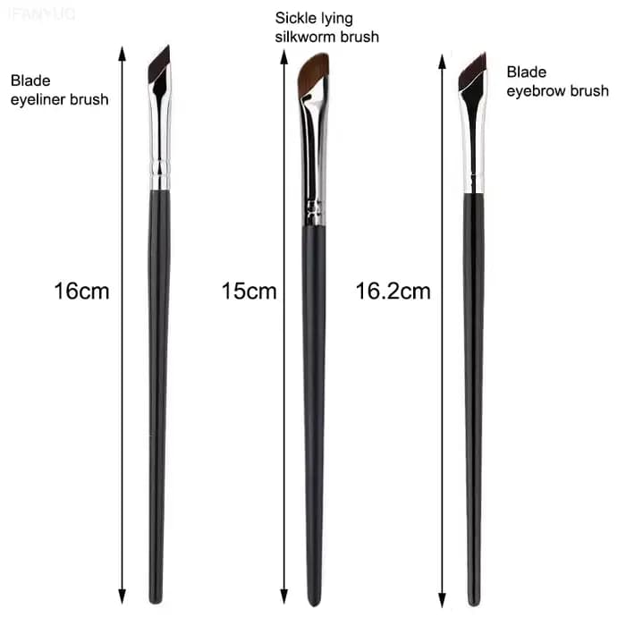 Brosse Eyeliner à lame Ultra fine