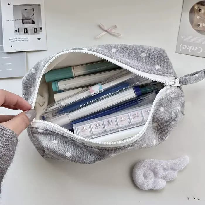 Trousse à crayons à pois de style coréen