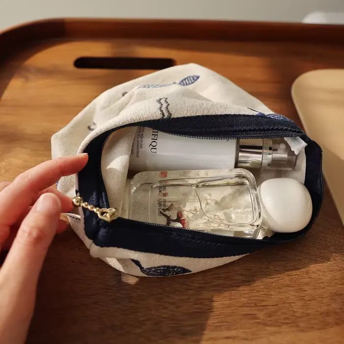 Sac à cosmétiques brodé