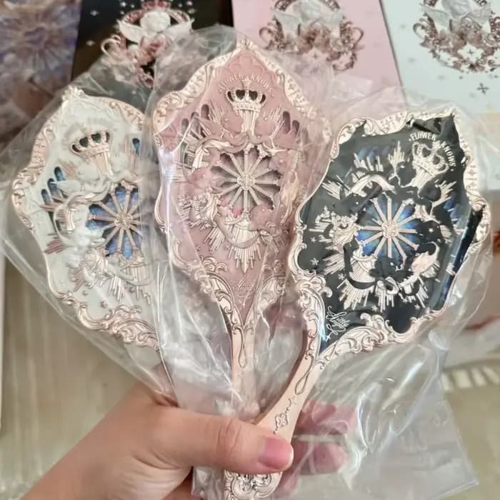 Flower Knows Miroir de poche Midsummer Night Little Angel Bunny Garden Mirror Strawberry Cupid