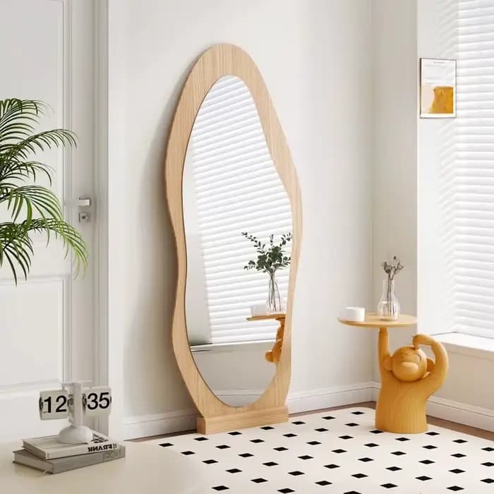 Miroir ondulé minimaliste de grande taille pour filles