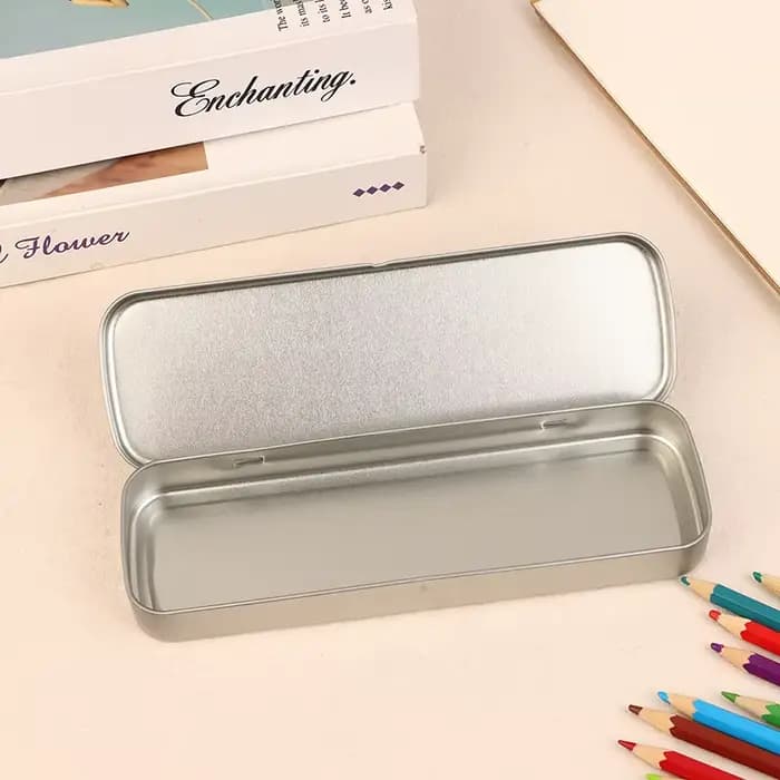 Boîte à stylos en métal /KQM