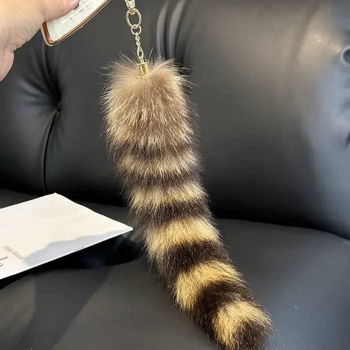 Porte-clés pendentif queue de raton laveur américain, accessoire pour clé de voiture électrique, breloque en peluche, ornement à suspendre pour sac, cadeau d'anniversaire