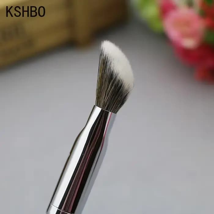 KSHBO – brosse de fond de teint 47