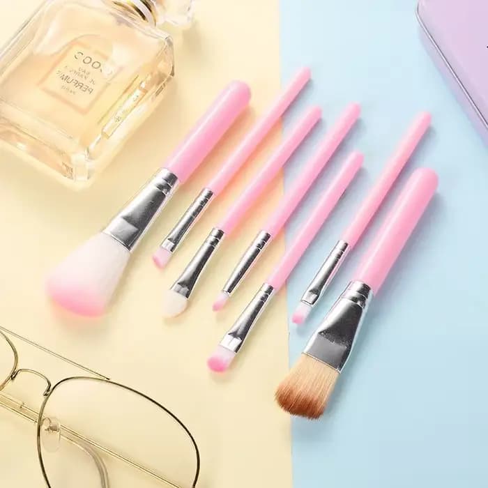 Ensemble de pinceaux de maquillage Kawaii Hello Kitty