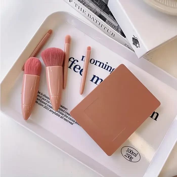 Ensemble de pinceaux de maquillage de voyage