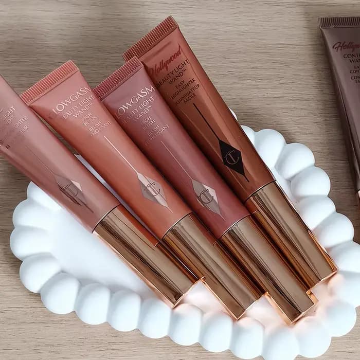 Charlotte Tilbury – Stylo illuminateur liquide