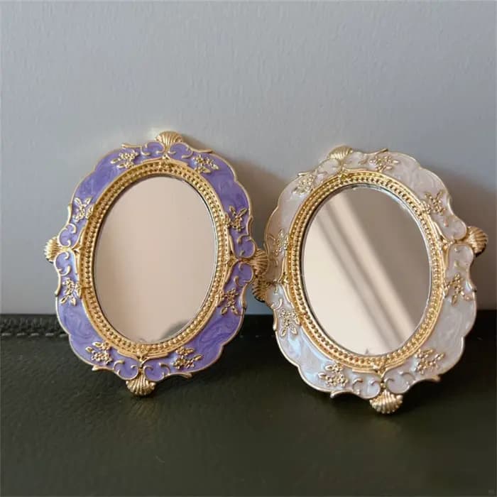 Mini miroir de maquillage rétro européen en Relief doré