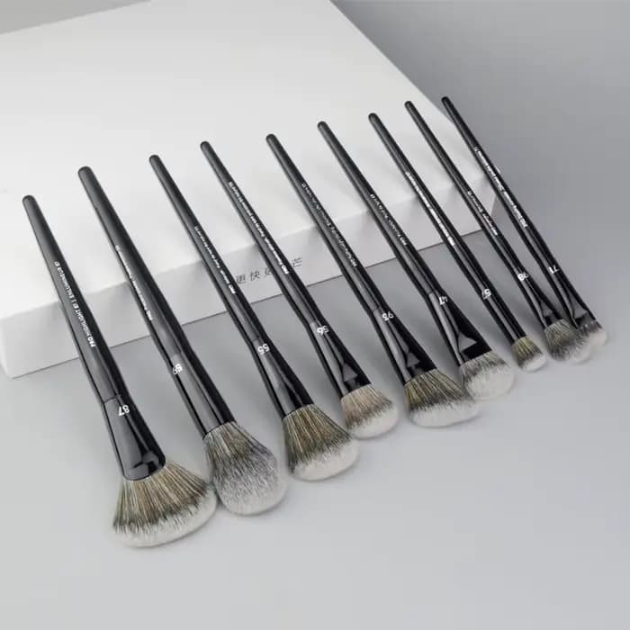 SEP – pinceaux de maquillage série noire