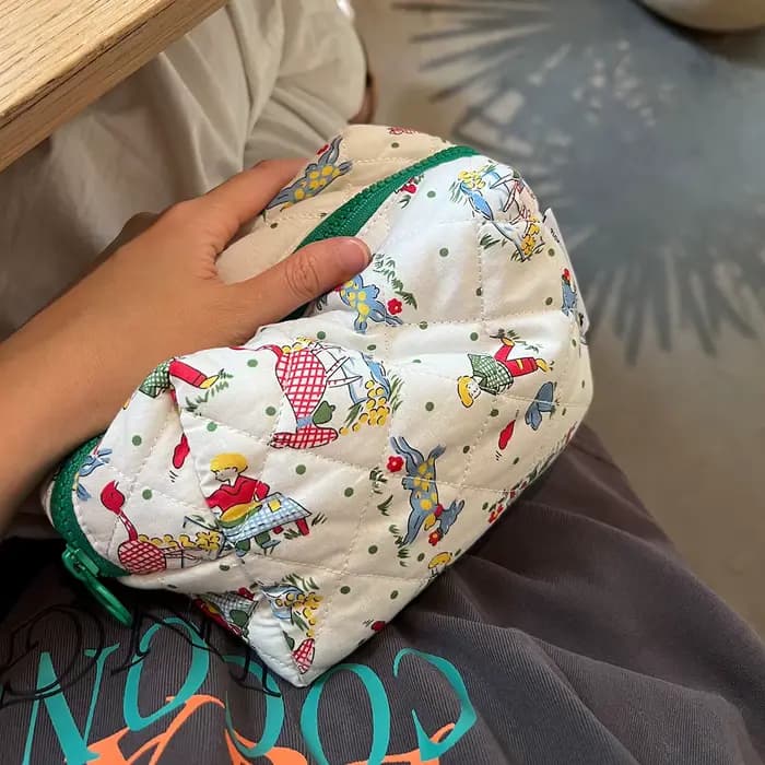 Trousse de maquillage à motifs de dessins animés