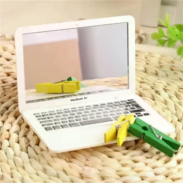 Mini miroir de maquillage de poche en forme d'ordinateur portable pour fille
