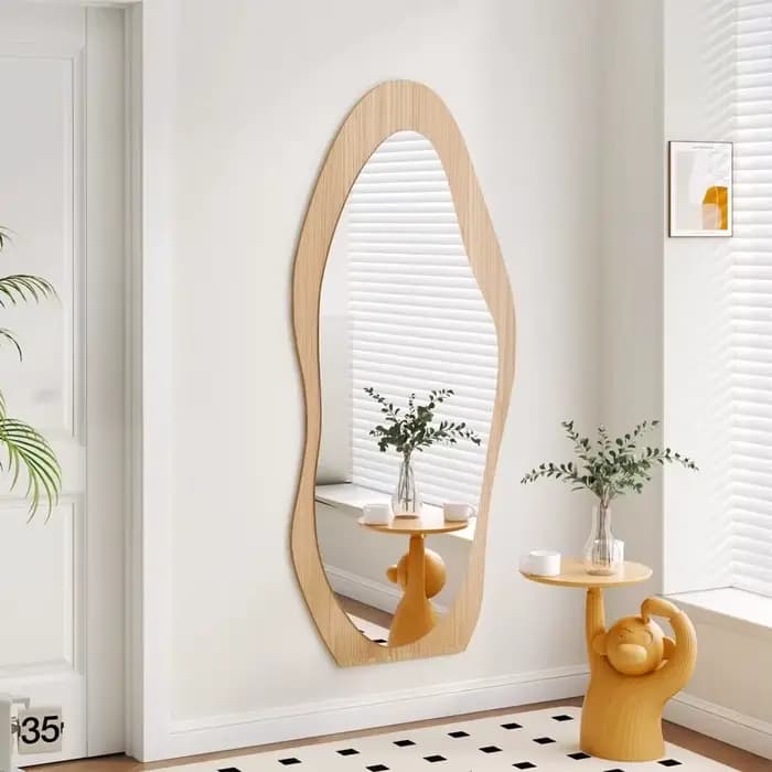 Miroir ondulé minimaliste de grande taille pour filles