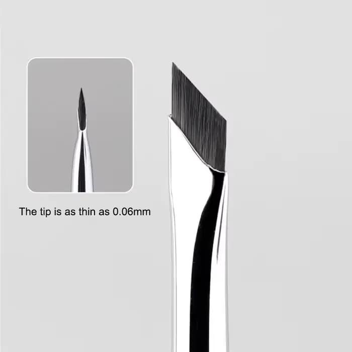 Brosse Eyeliner à lame Ultra fine