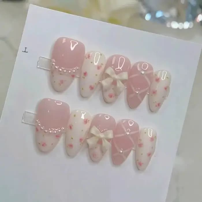 10 pièces mignon fait à la main presse sur les ongles couverture complète rose doux ongles avec stra
