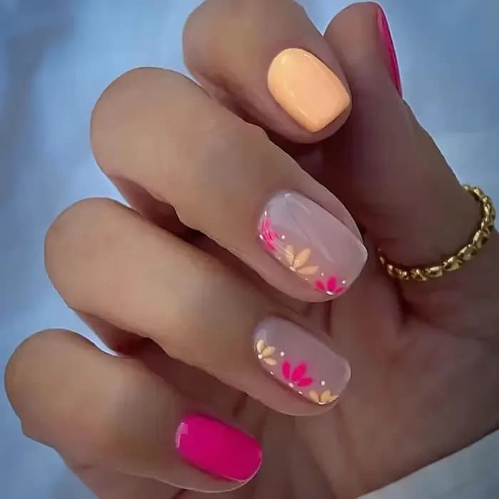 24 pièces court rétro fleur Design ongles Art manucure rose faux ongles portable carré faux ongles p