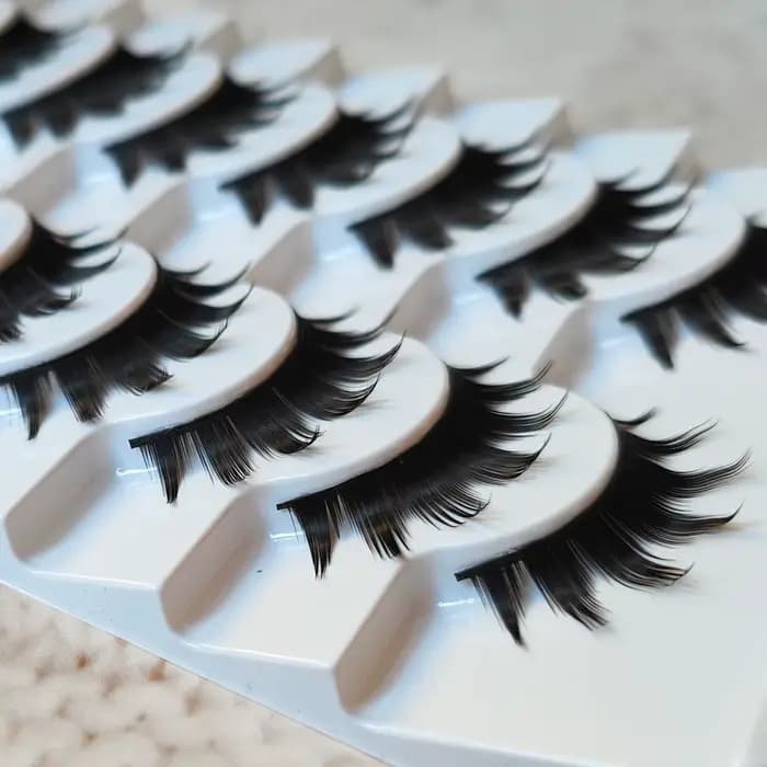 Faux cils de vison longs faits à la main, cils d'apparence spectaculaire, outils cosmétiques, maquil