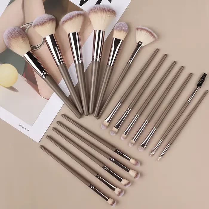 Ensemble de pinceaux de maquillage, 3 à 20 pièces, pour fond de teint, surligneur, fard à paupières,