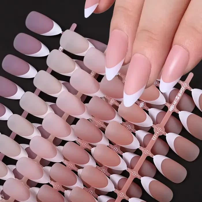 150 pièces faux ongles français pré-fabriqués cercueil sans cicatrice amande faux ongles ongles arti