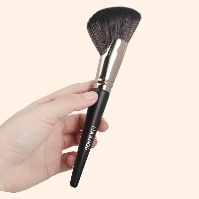 MAANGE Pinceau de maquillage coudé