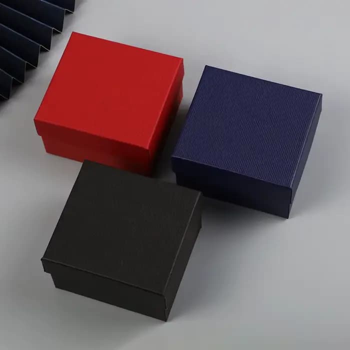 Boîtes à montres pour emballage et présentation, boîtes cadeaux noires, boîtes décoratives en papier, boîtes à bracelets en papier, accessoires de bijouterie en papier