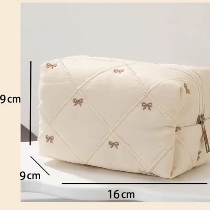 Sac de toilette brodé à nœud