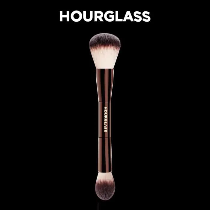 Pinceau de maquillage sablier-N °17, brosse d'édition d'éclairage, cheveux en fibres douces, Double tête, surbrillance, Design de mode, brosse simple pour le visage