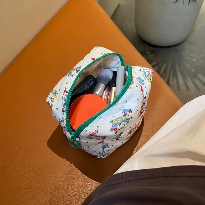 Trousse de maquillage à motifs de dessins animés