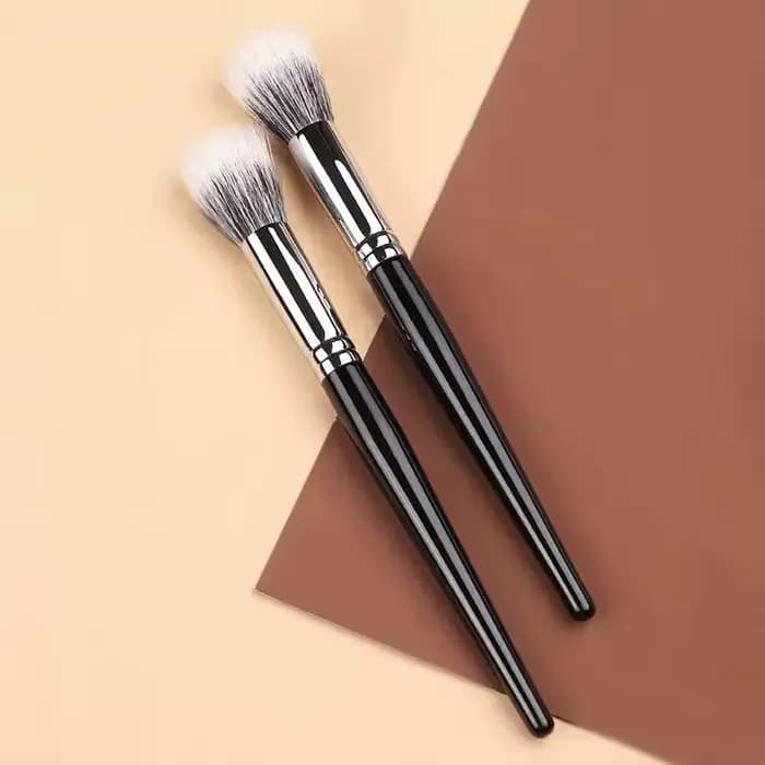 Pinceau de maquillage à points