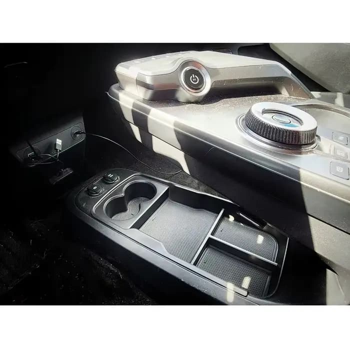 Accoudoir intérieur noir ABS, console, boîte de rangement centrale, pare-soleil, boîte de rangement, porte-gobelet, adapté pour Kia EV6 2022 2023