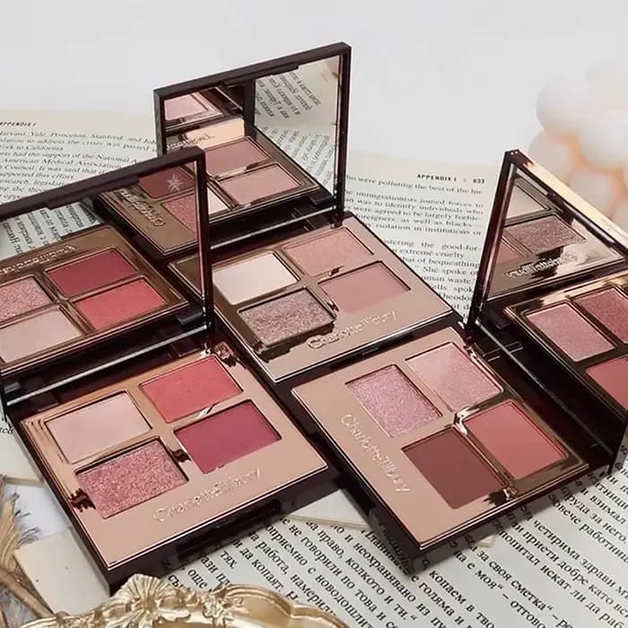 Nouvelle palette de fards à paupières quatre couleurs Charlotte Tilbury