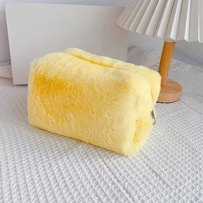 Sacs de maquillage en fourrure pour femmes, sac à cosmétiques de voyage souple, étui de rangement mignon pour dames et filles, trousse de maquillage nécessaire, sacs à main solides 1 pièce