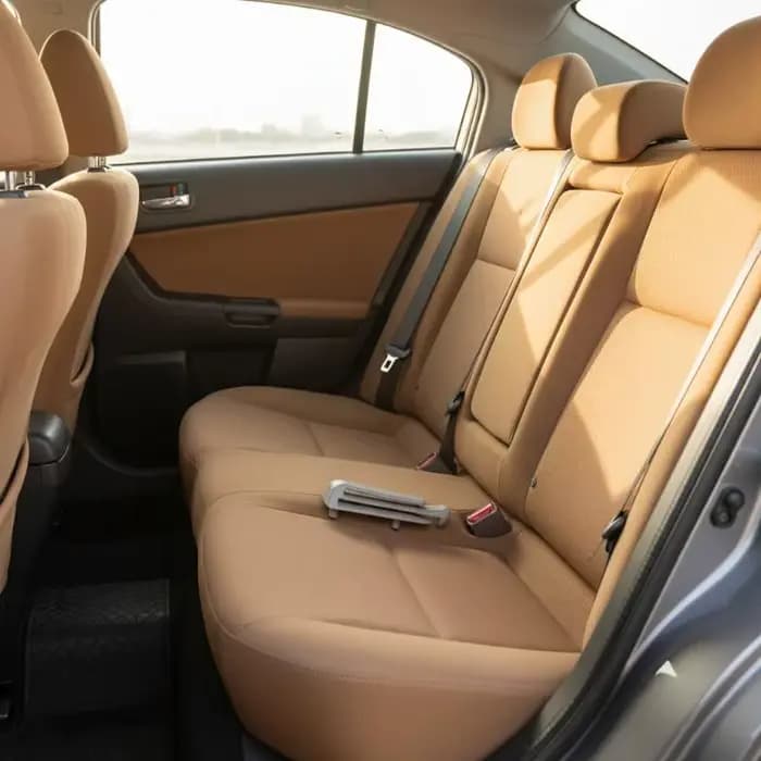 Clip de fixation pour ceinture de sécurité arrière – Accessoire intérieur de voiture, installation facile, organisateur de sécurité pour la conduite quotidienne