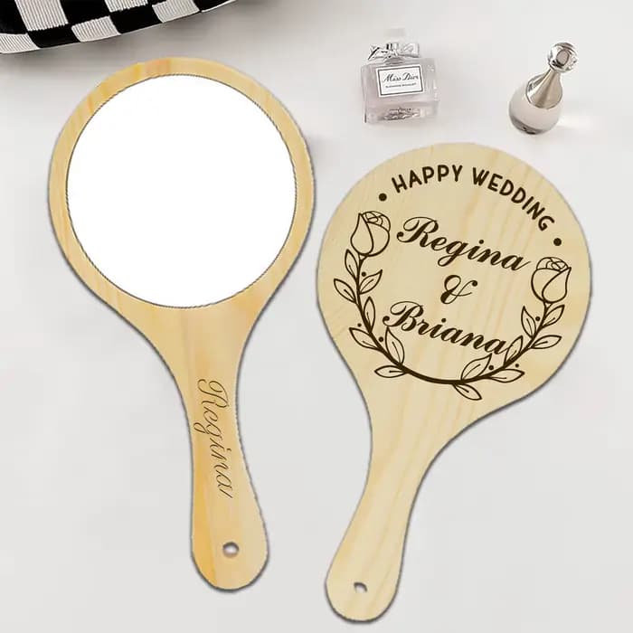 Miroir de maquillage en bois personnalisé avec nom gravé